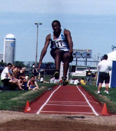 athlétisme gars sauts 1999